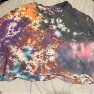 Tie-dye crop top
